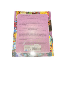365 Tarot Spells by Sasha Graham - Witch Chest