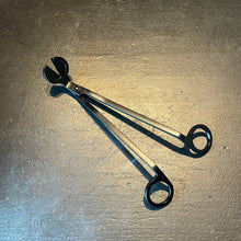Load image into Gallery viewer, Candle Wick Trimmer - Witch Chest