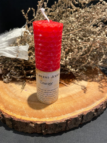 Courage Beeswax Candle - Lailokens Arwen - Witch Chest