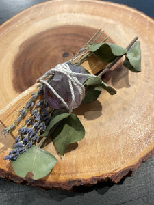 Palo, Lavender And Eucalyptus Bundle With Raw Amethyst - Witch Chest
