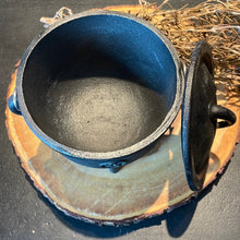 Load image into Gallery viewer, Pentacle Cast Iron Cauldron - Witch Chest