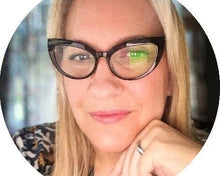 Load image into Gallery viewer, Psychic &amp; Mediumship Mini Readings With Laura Daub - Witch Chest