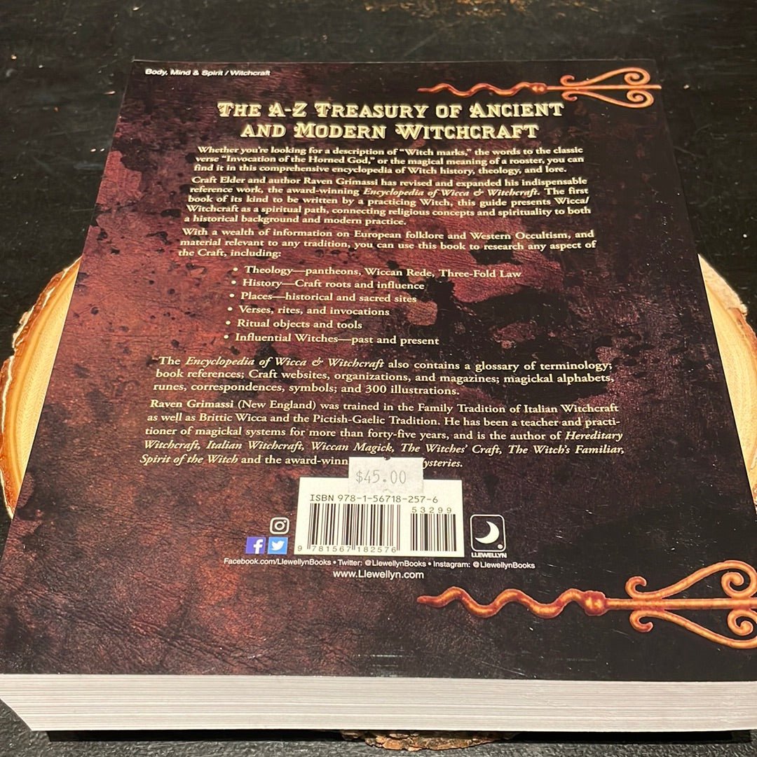 Encyclopedia Of Wicca & Witchcraft By Raven Grimassi - Witch Chest