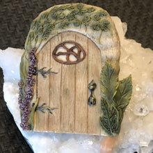 Load image into Gallery viewer, Fairy Door - Witch Chest