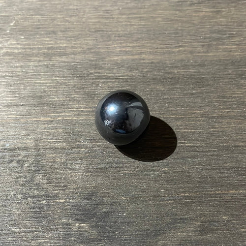 Hematite Balls - 20mm (Magnetic) - USA - Witch Chest