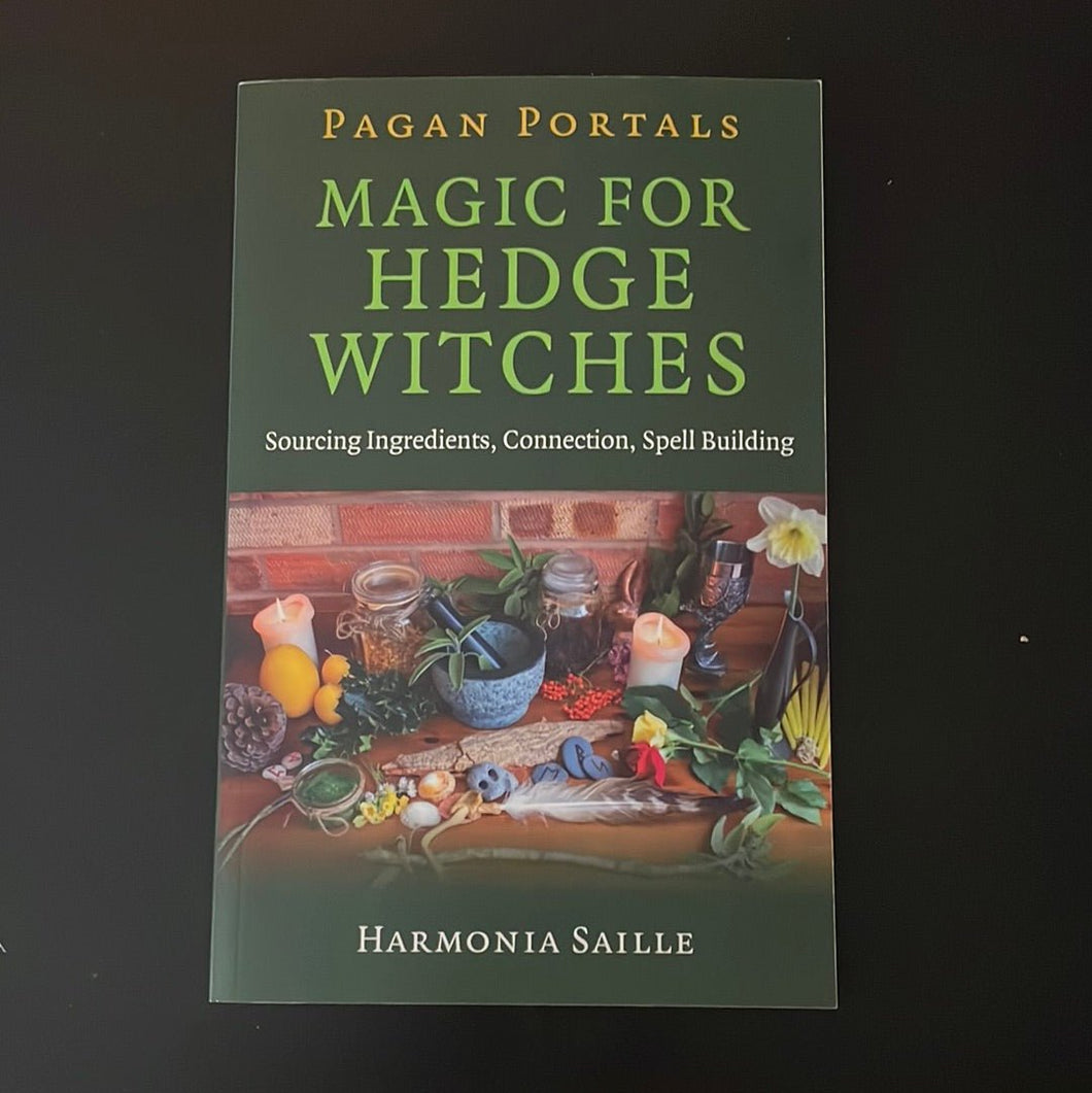 Magic For Hedge Witches By Harmonia Saille - Witch Chest