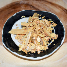 Load image into Gallery viewer, Palo Santo Chips - 5g - witchchest