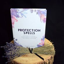 Load image into Gallery viewer, Protection Spells By Arin Murphy-Hiscock - Witch Chest