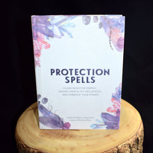Load image into Gallery viewer, Protection Spells By Arin Murphy-Hiscock - Witch Chest