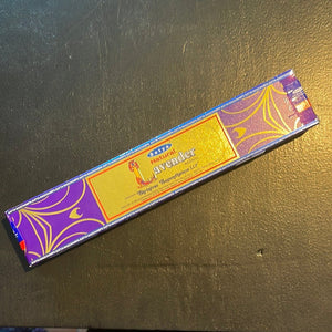 Satya Natural Lavender Incense Sticks - 15g - Witch Chest