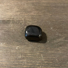 Load image into Gallery viewer, Shungite - Russia - Witch Chest