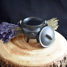 Load image into Gallery viewer, Small Cast Iron Cauldron With Lid - 3 Types - witchchest