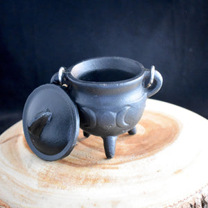 Small Cast Iron Triple Moon Cauldron With Lid - witchchest