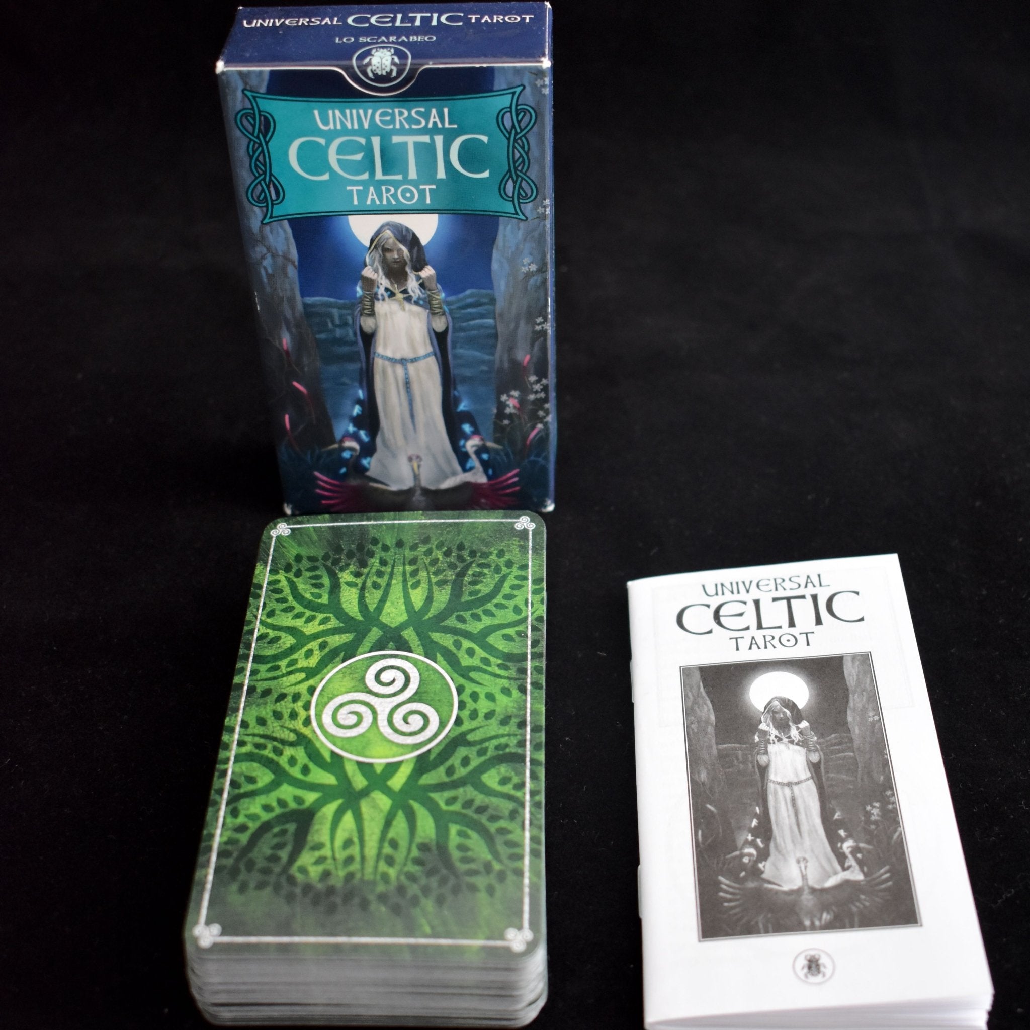 Universal Celtic Tarot Deck By Floreana Nativo & Cristina