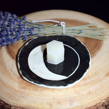 Load image into Gallery viewer, White Beeswax - 1 piece - witchchest